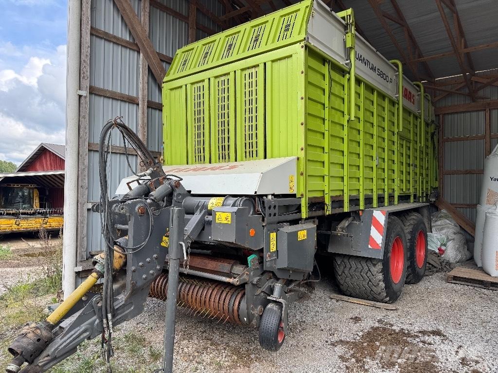 CLAAS Quantum 5800 P Önrakodó pótkocsik
