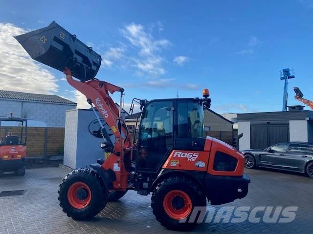 Kubota R 065 Gumikerekes homlokrakodók