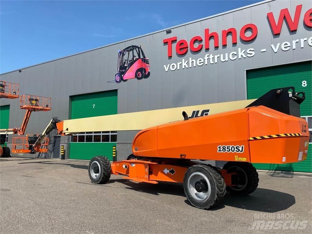 JLG 1850SJ Teleszkópos emelők