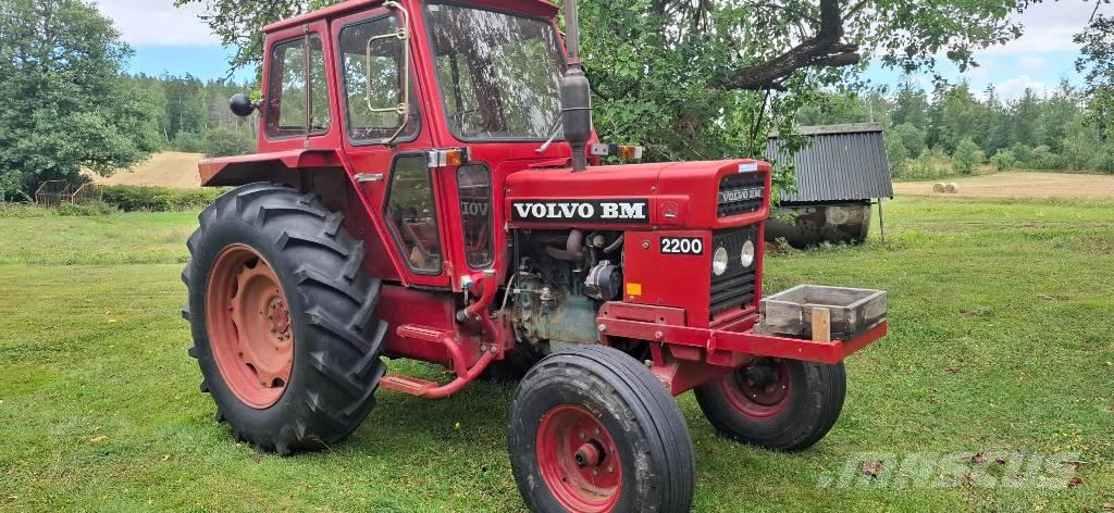 Volvo BM 2200 Traktorok