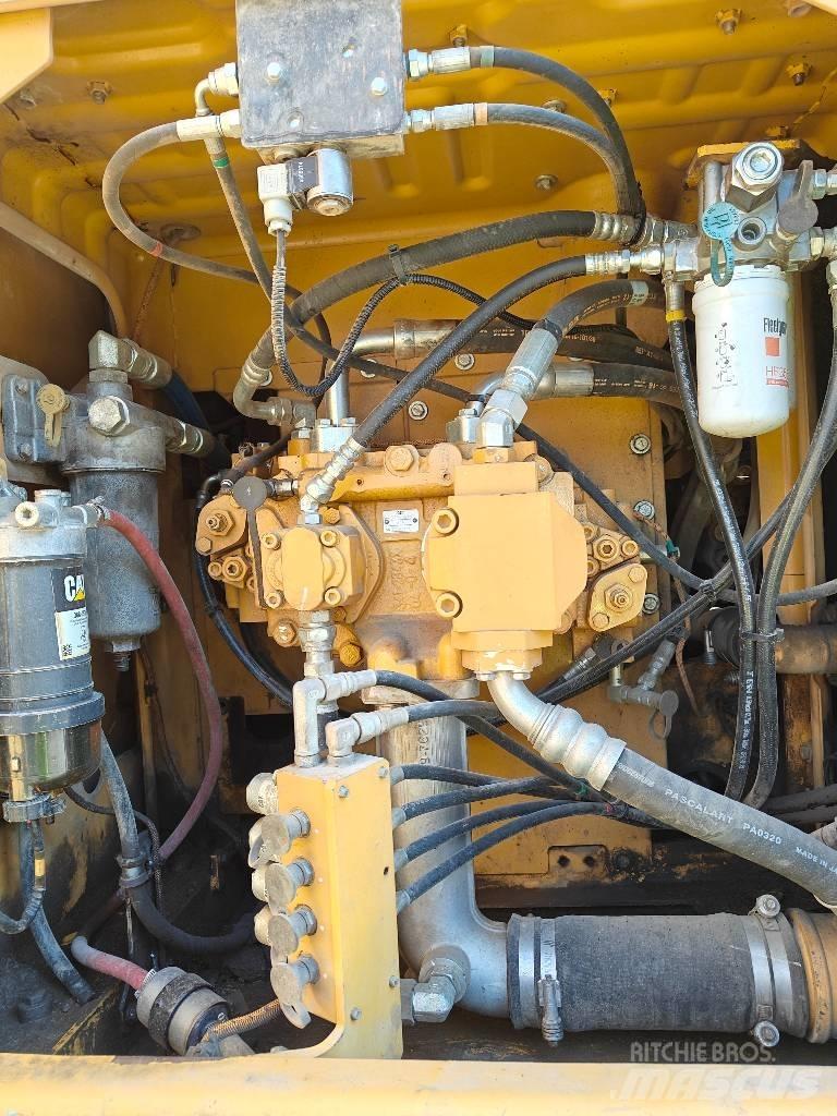 CAT 320 EL Lánctalpas kotrók