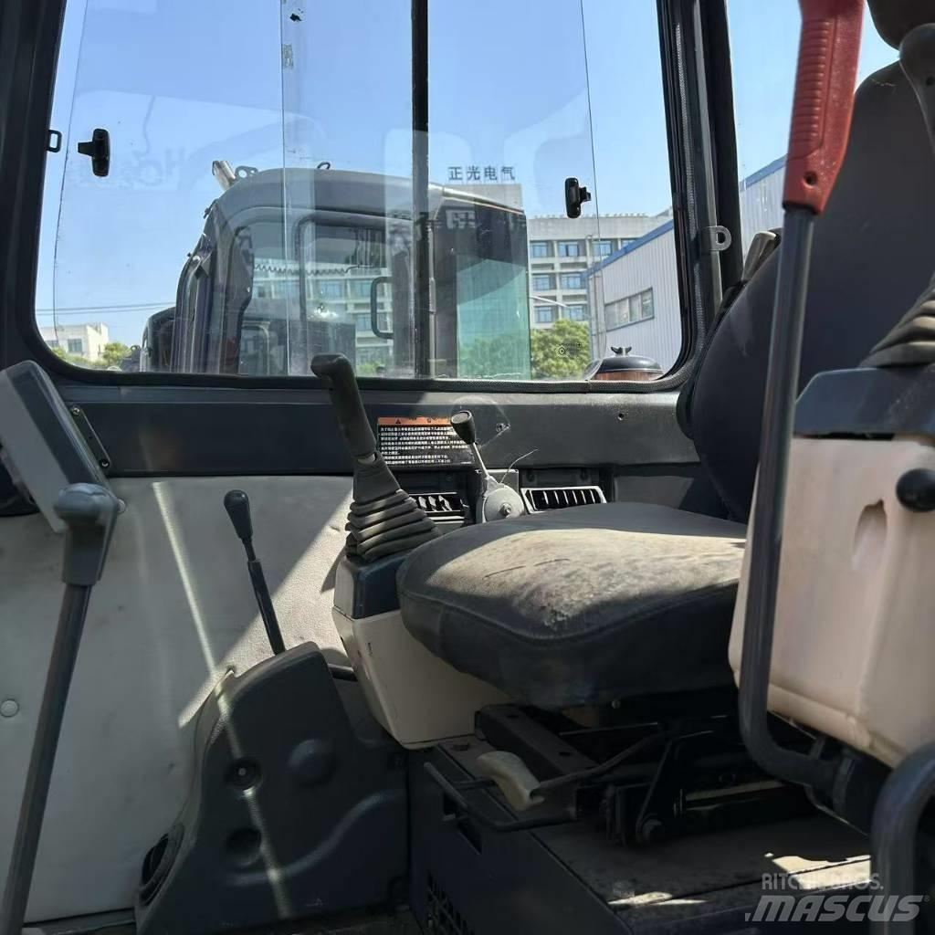 Doosan 55 Lánctalpas kotrók