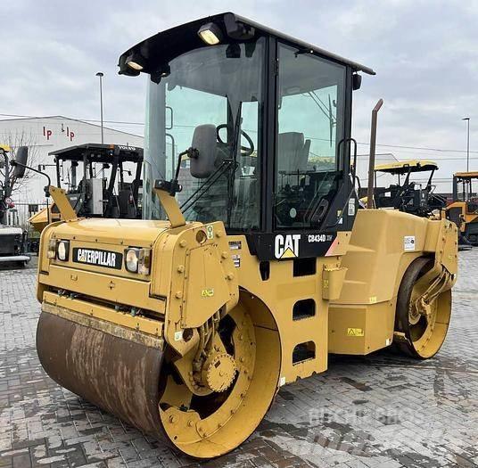 CAT CB 434D XW Ikerdobos hengerek