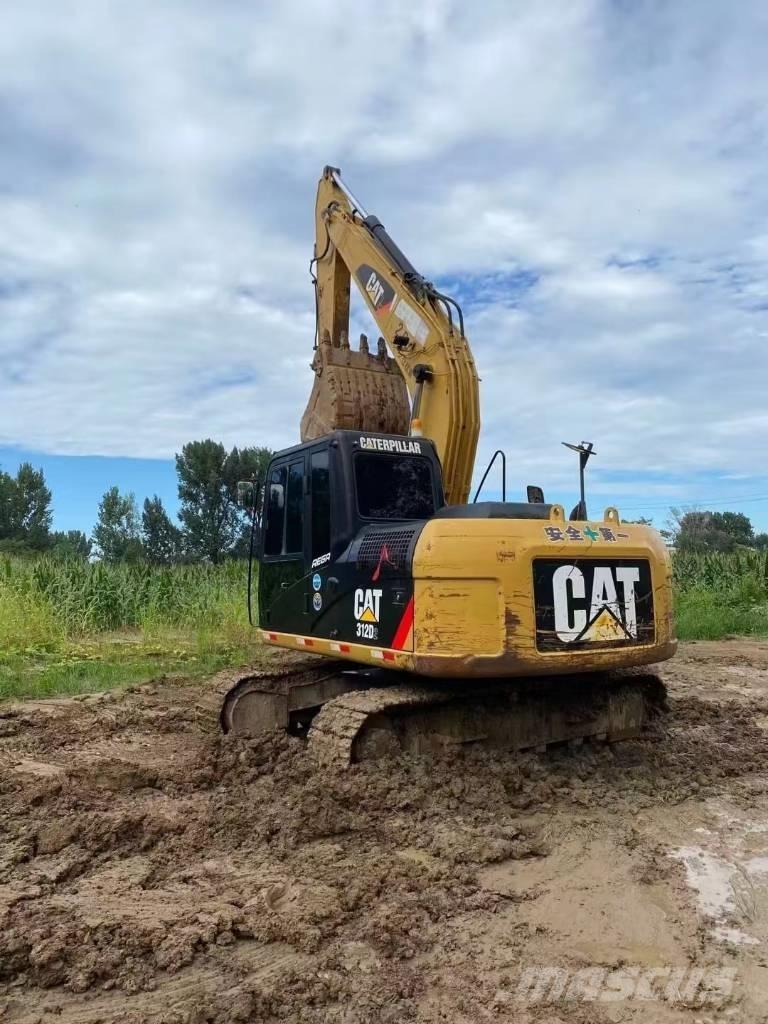 CAT 312D Közepes (midi) kotrók 7 t - 12 t