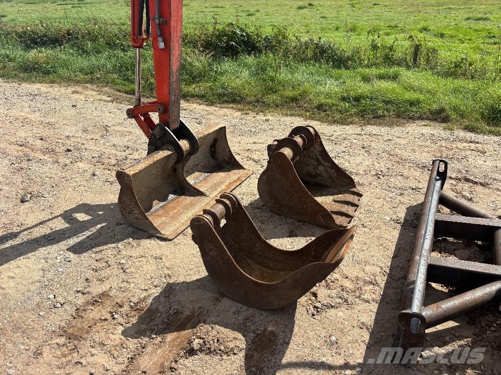 Kubota KX 121-3 Mini kotrók < 7t