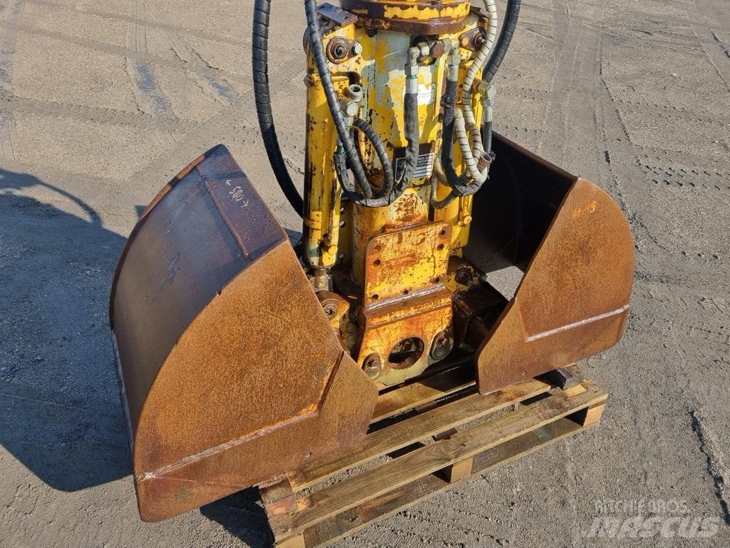 Liebherr 600 MM Markolók