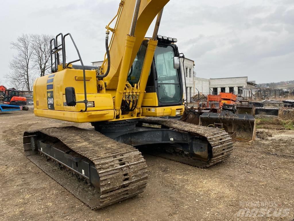 Komatsu PC240LC-10 Hosszú gém kotrók