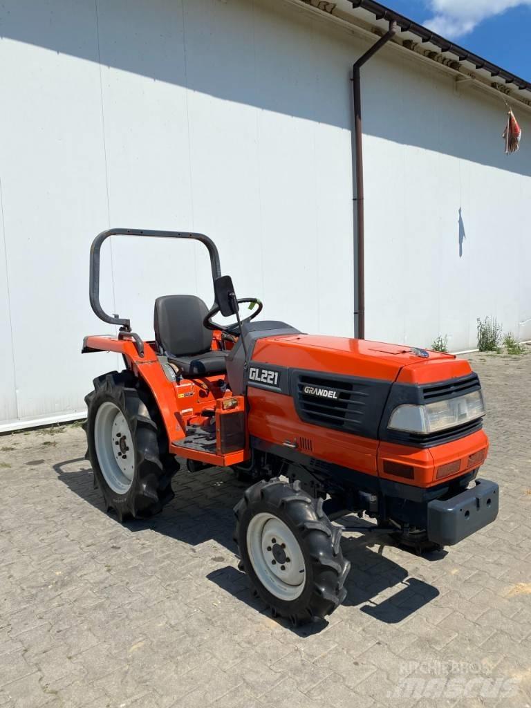 Kubota GL 221 Kompakt traktorok