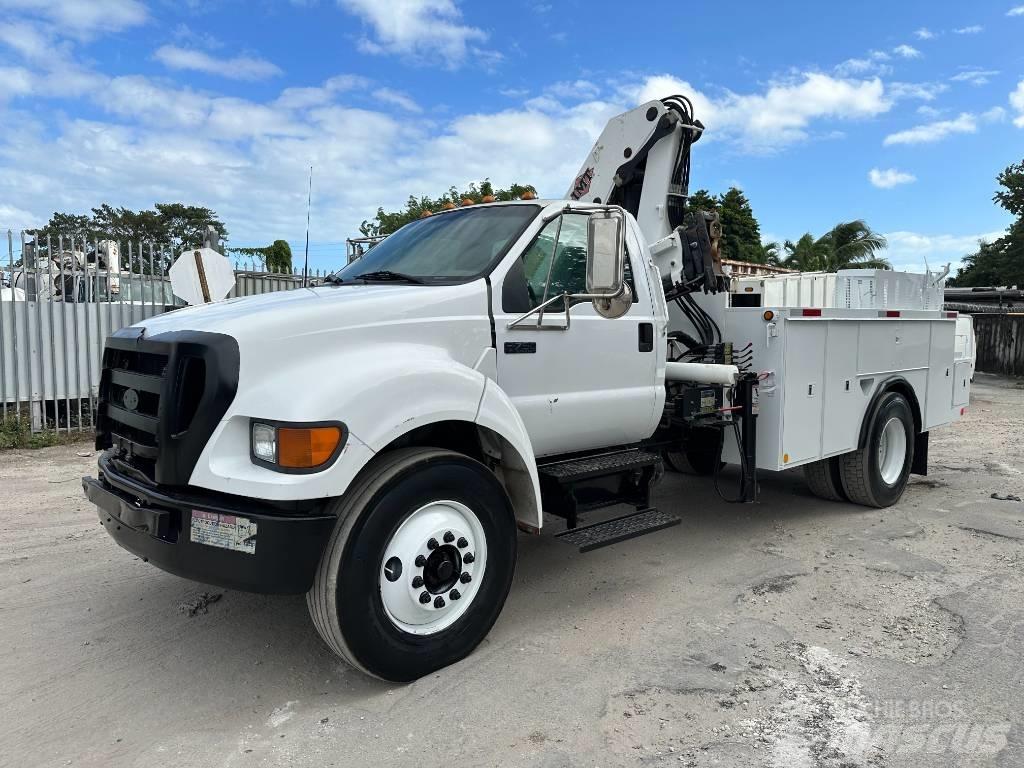 Ford F 750 XL SD Darus teherautók