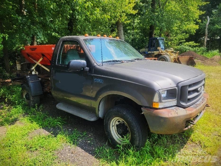 Ford F 350 Dobozos teherautók