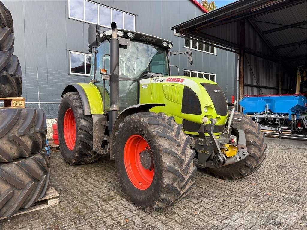 CLAAS Ares 697 ATZ Traktorok