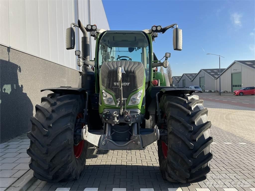 Fendt 724 S4 Traktorok