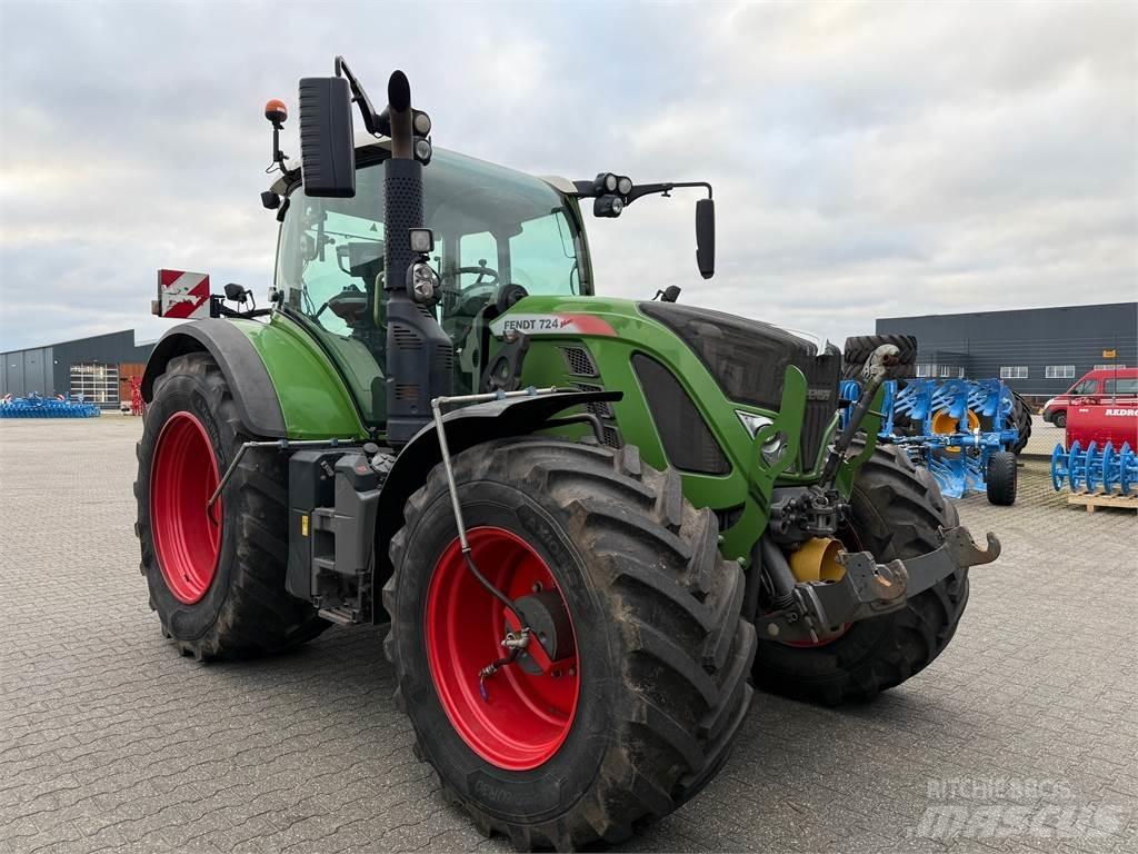 Fendt 724 S4 Traktorok