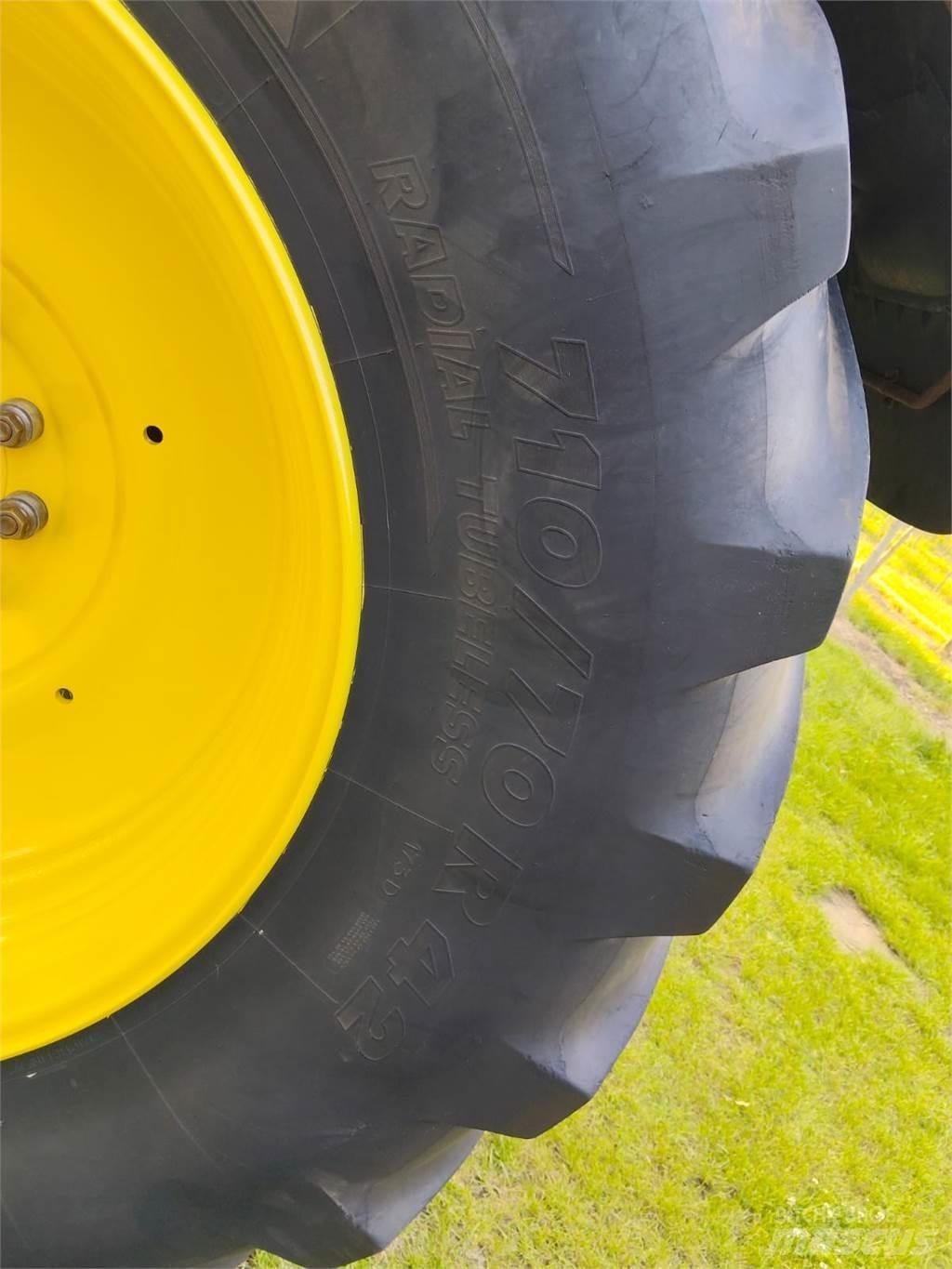 John Deere 6195R Traktorok