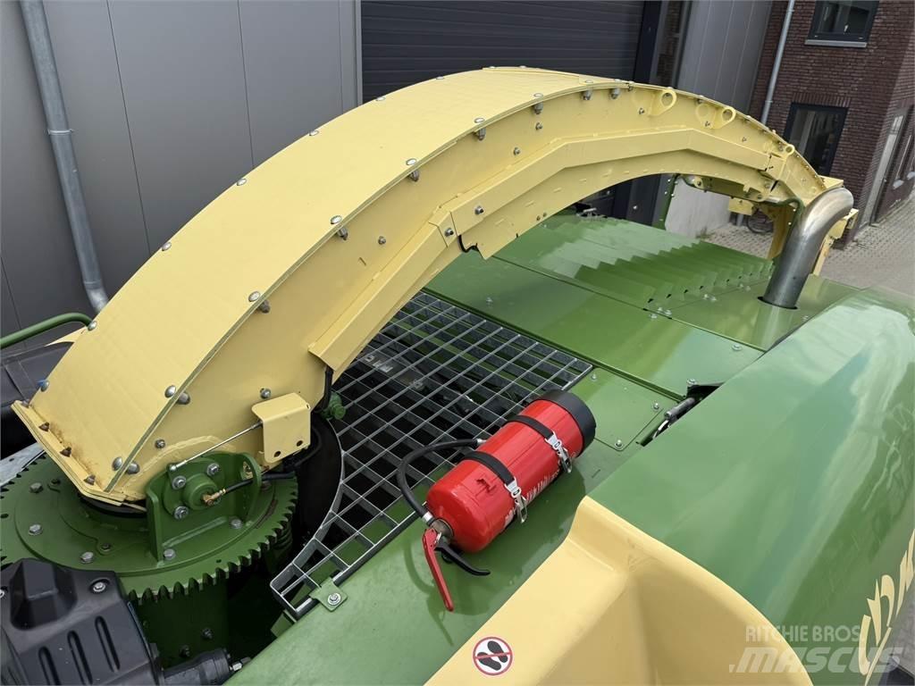 Krone BigX 630 Bála aprító, vágó, csomagoló