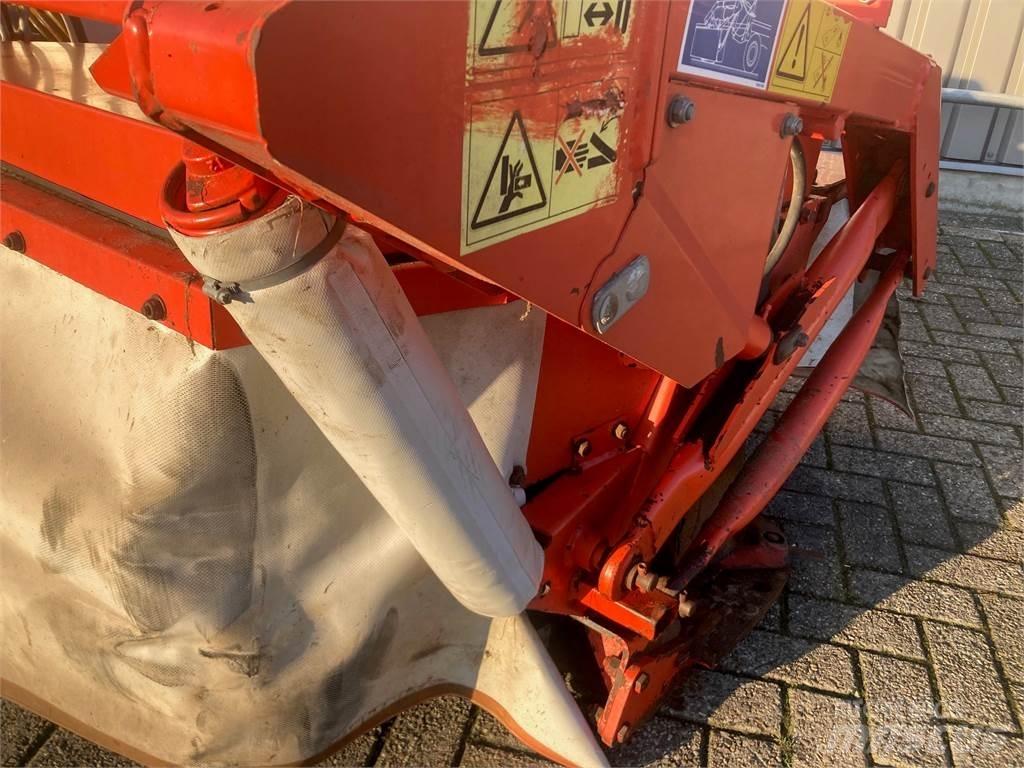Kuhn GMD 802 F Kaszák