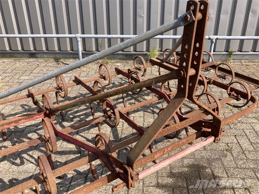  triltandcultivator Kultivátorok