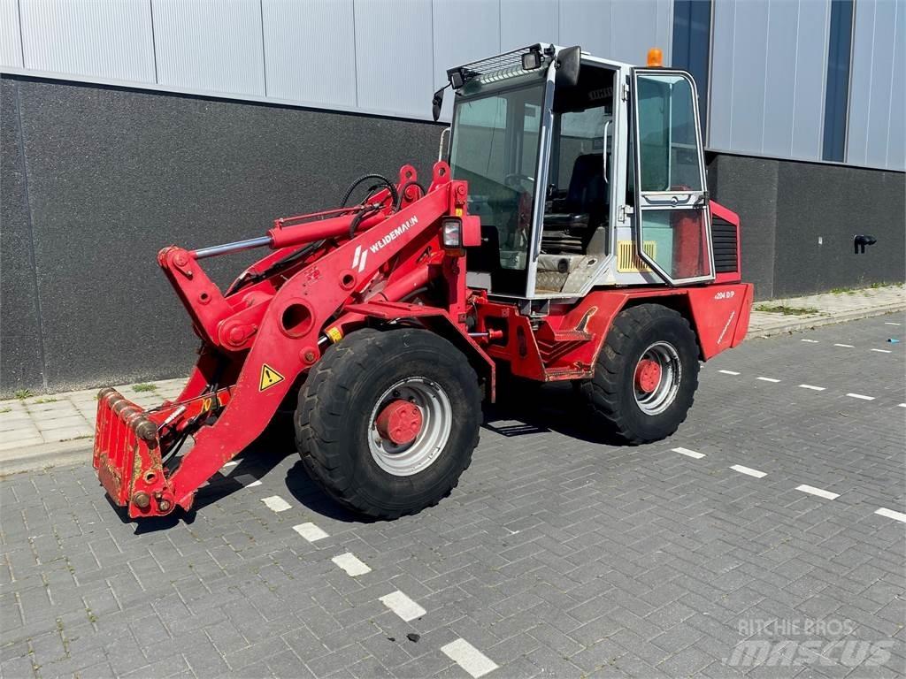 Weidemann 4204 D/P Homlokrakodók és kotrók
