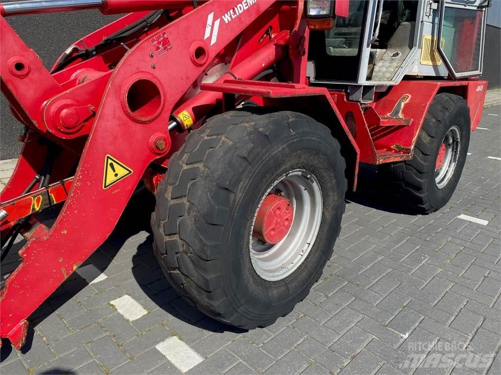 Weidemann 4204 D/P Homlokrakodók és kotrók
