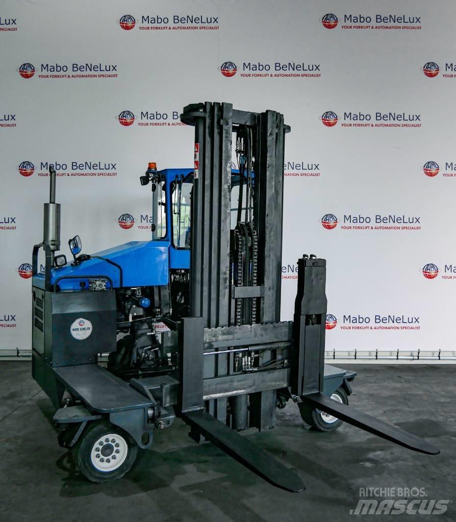 Combilift C4500D Tolóoszlopos négyutas targonca
