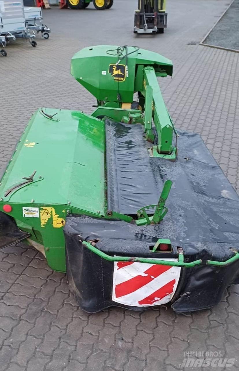 John Deere 328 Kaszák