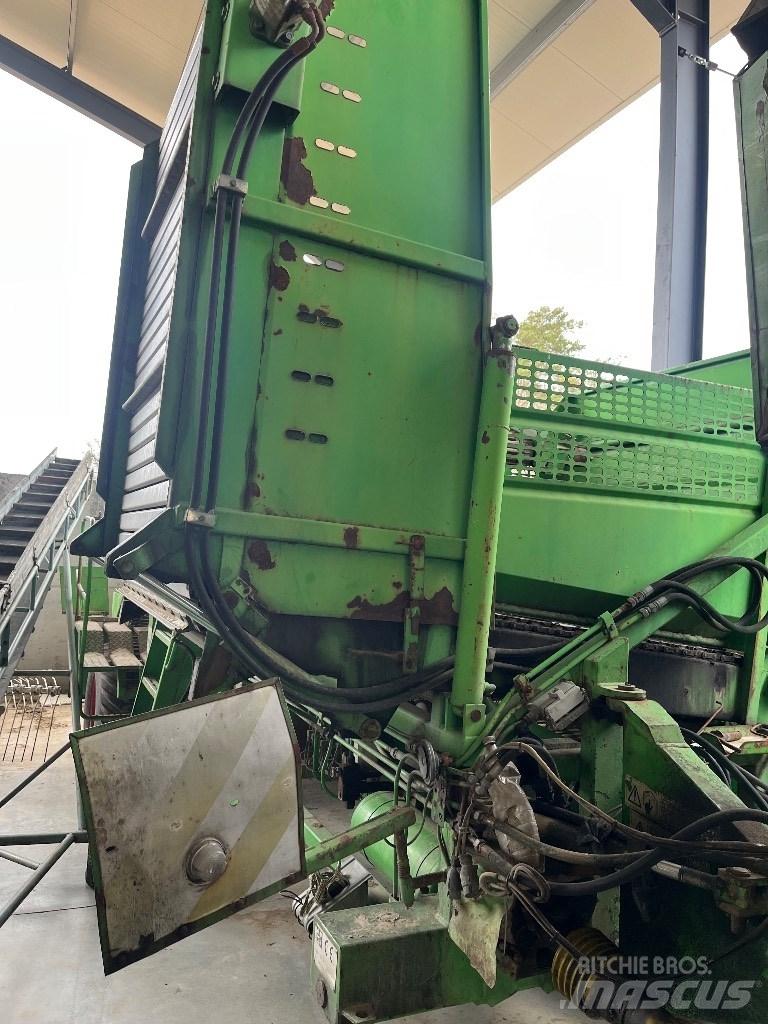 AVR 120mc Hagyma betakarítók