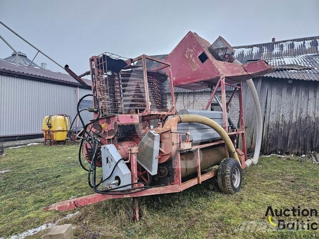 Selmaksan T.D.2900 Kombájnok