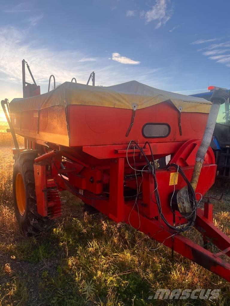 Överum 4012 Műtrágyaszórók