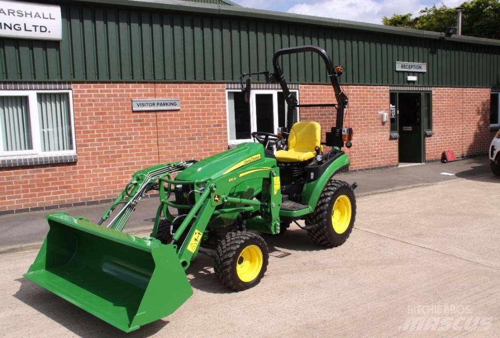 John Deere 2026R Traktorok