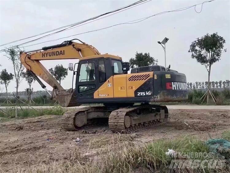 Hyundai R215VS Gumikerekes kotrók