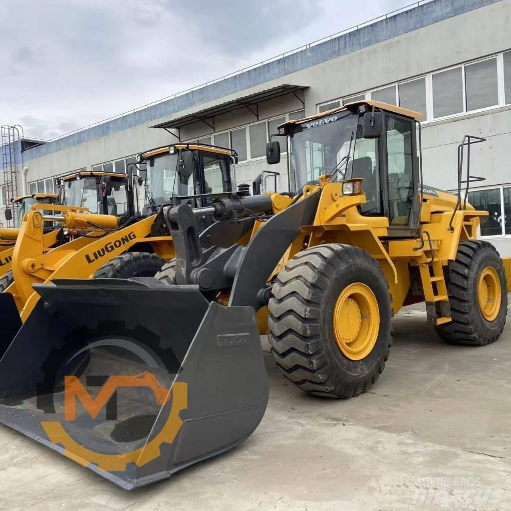 Volvo L 105 Gumikerekes homlokrakodók