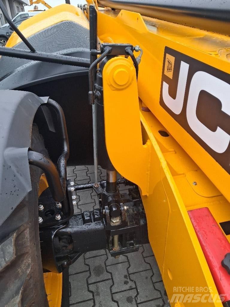 JCB 535-140 Hiviz Teleszkópos rakodók