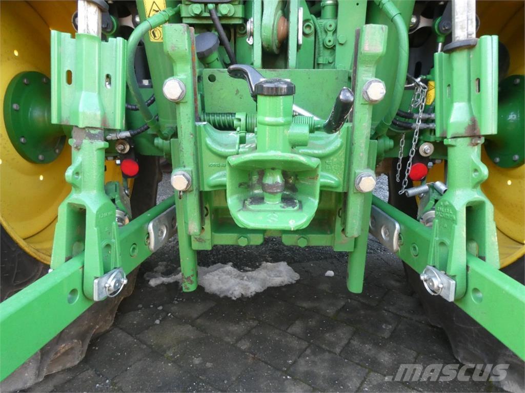 John Deere 6R 110 Traktorok