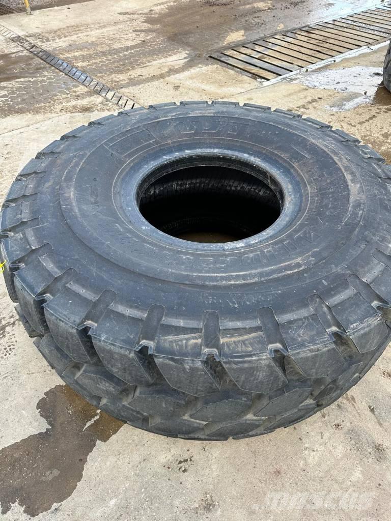 Bridgestone 26.5R25 Gumiabroncsok, kerekek és felnik