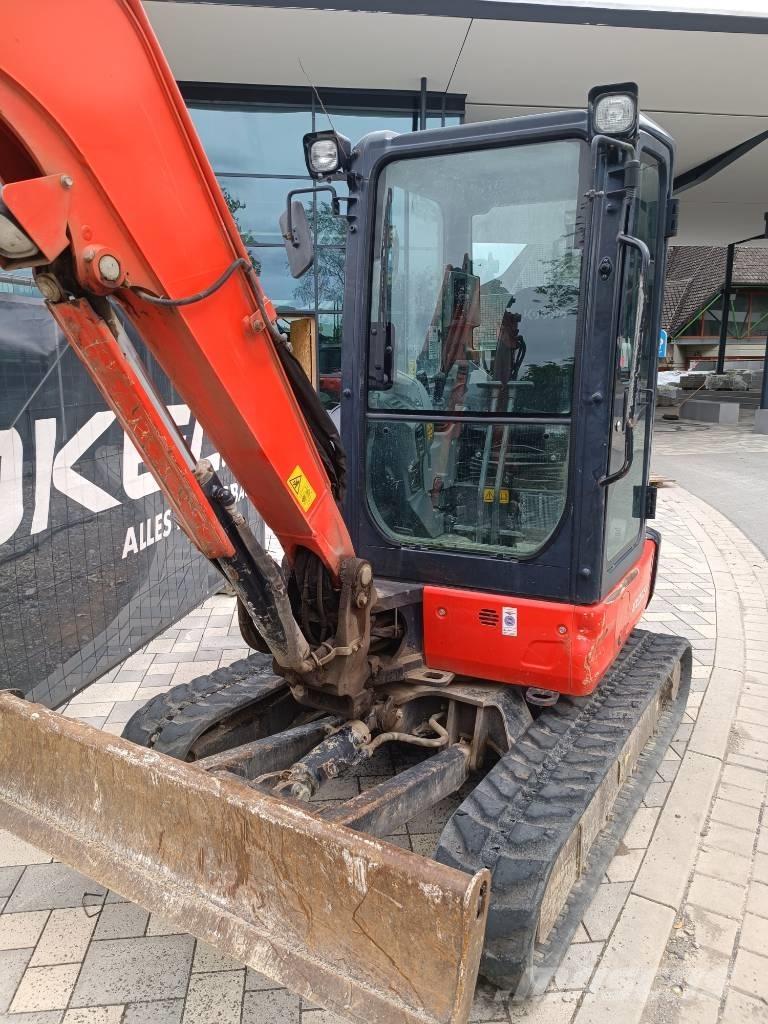 Kubota KX 037-4 Mini kotrók < 7t