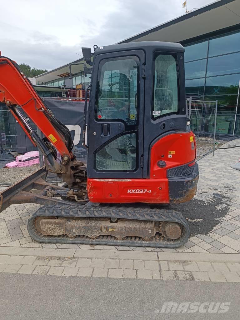 Kubota KX 037-4 Mini kotrók < 7t