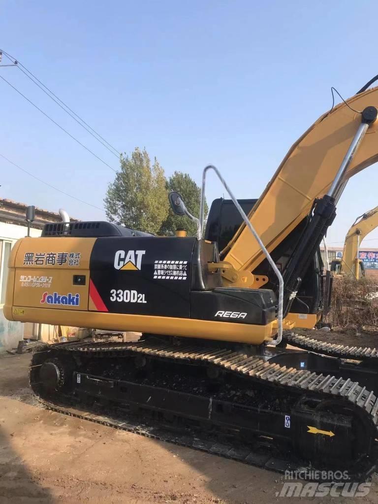 CAT 330 D Lánctalpas kotrók