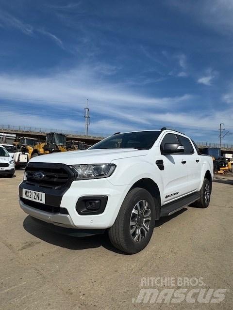 Ford Ranger Wildtrak Kis teherszállító/Platós kocsi