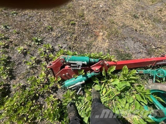 Kverneland IP PAKKER Váltvaforgató ekék