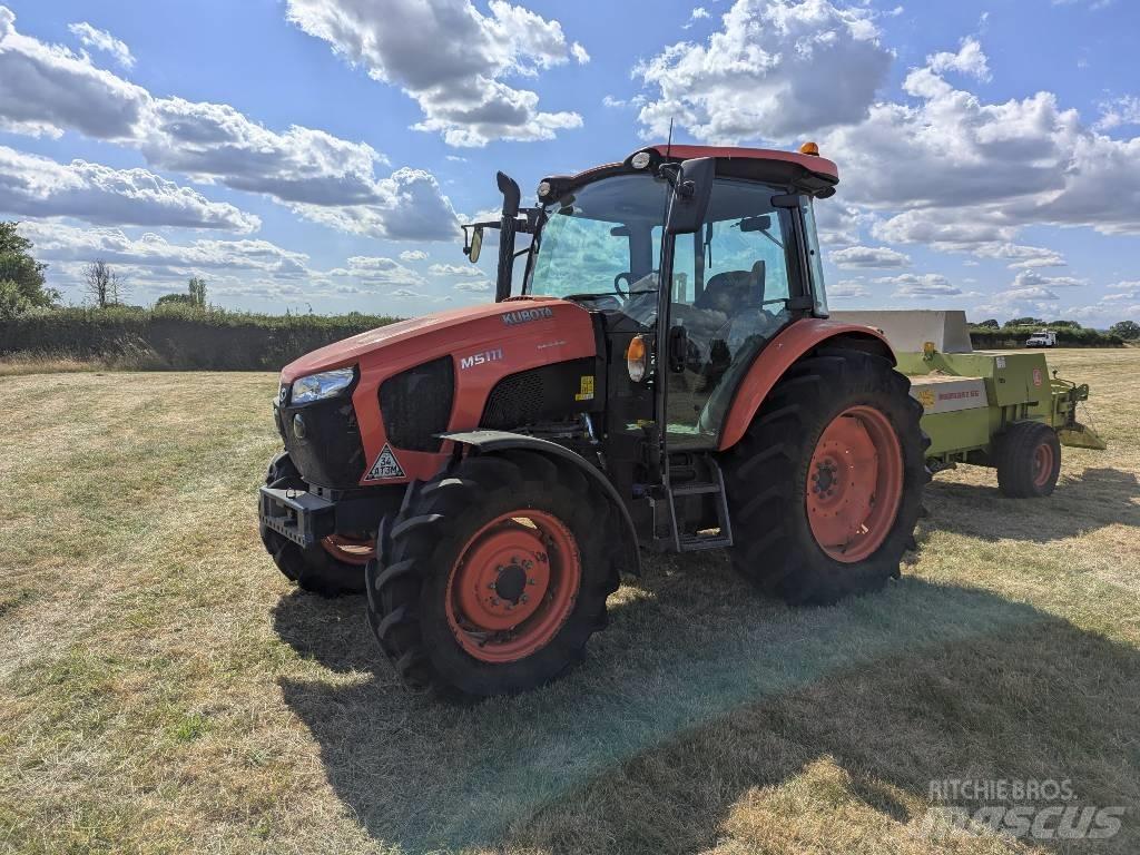 Kubota M 5-111 Traktorok