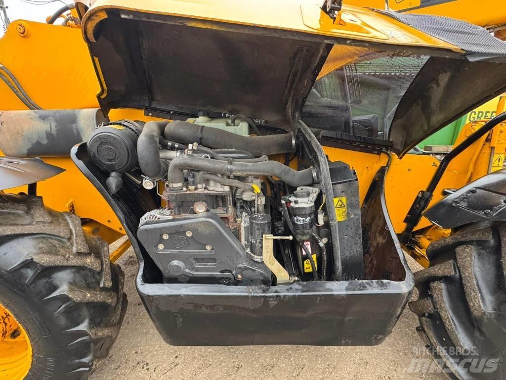 JCB 535-125 Teleszkópos rakodók