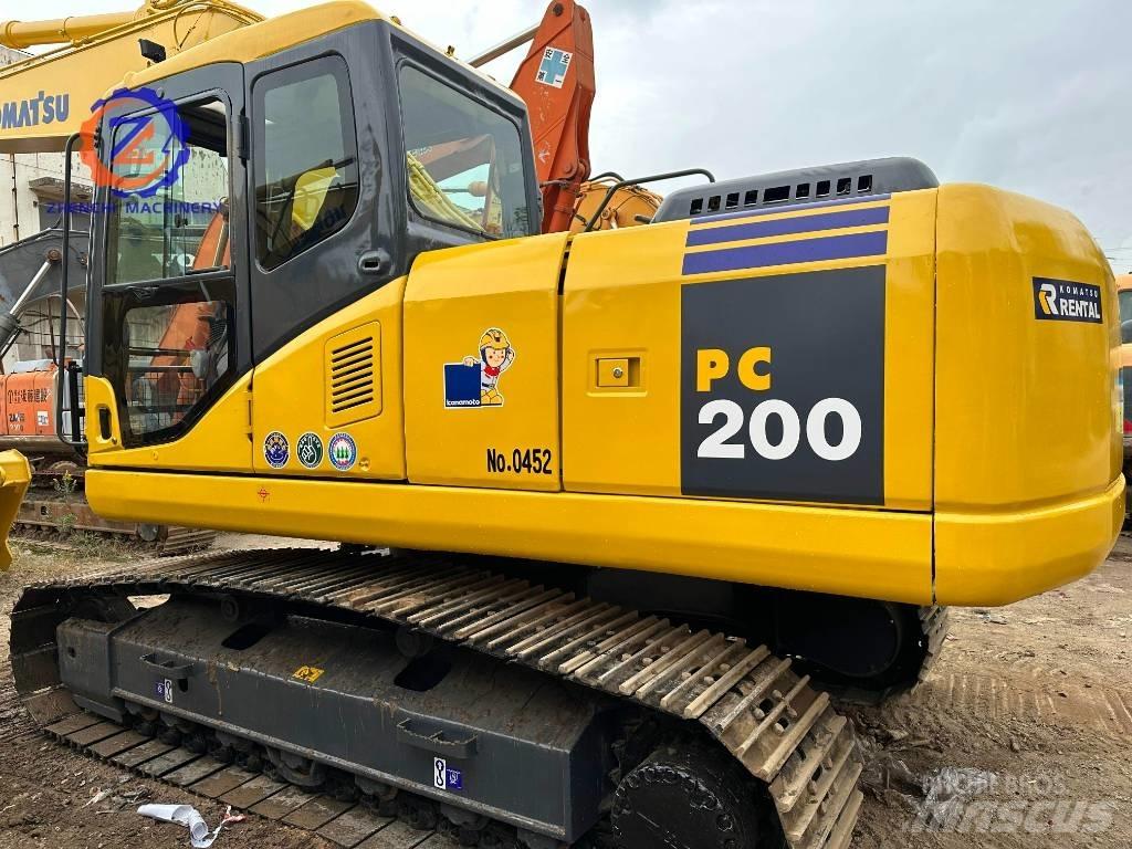 Komatsu PC 200-7 Lánctalpas kotrók