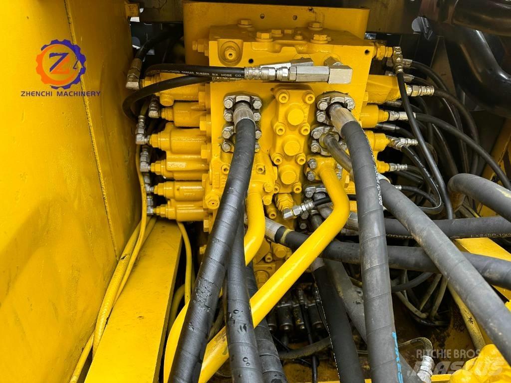 Komatsu PC 200-7 Lánctalpas kotrók