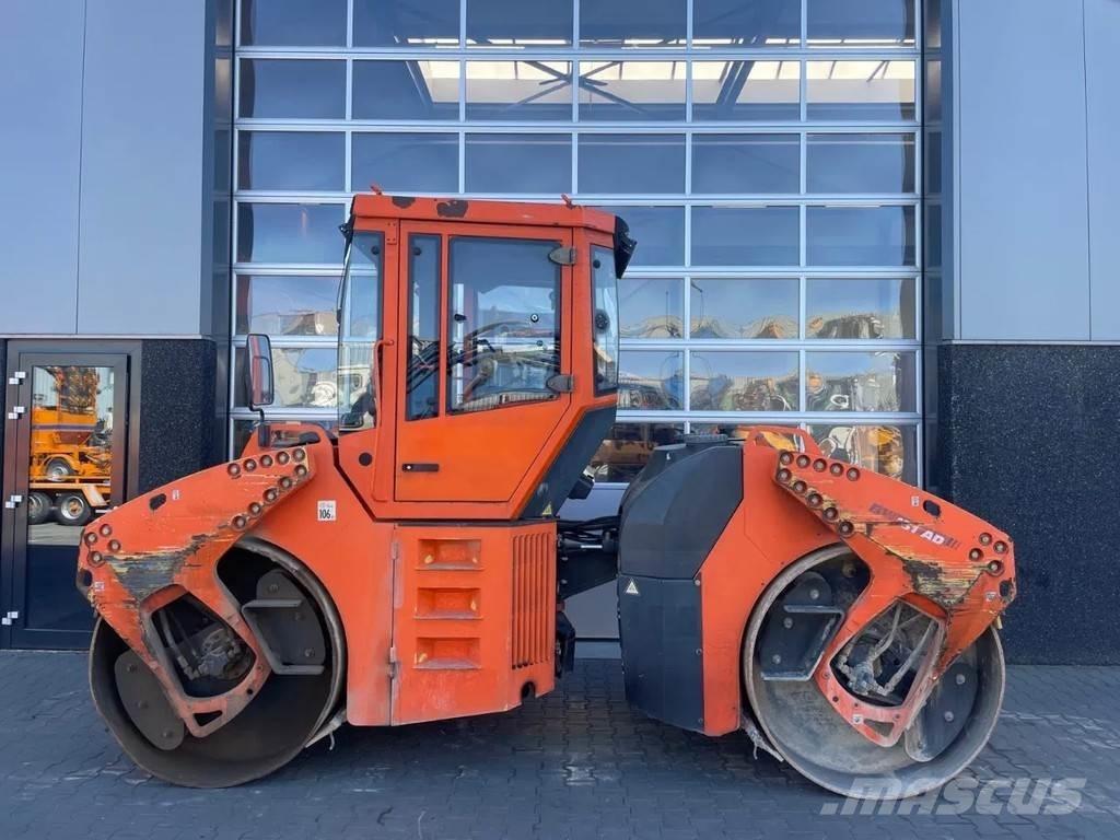 Bomag BW151AD-4 Ikerdobos hengerek