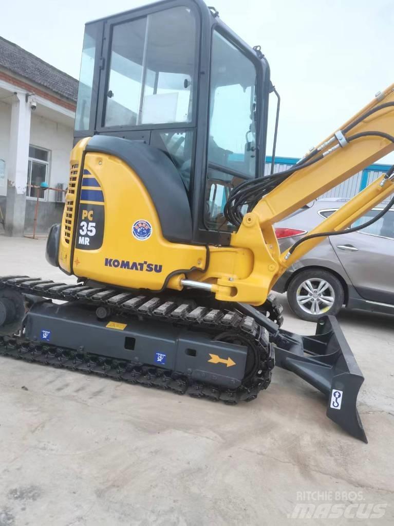 Komatsu PC 35 Mini kotrók < 7t