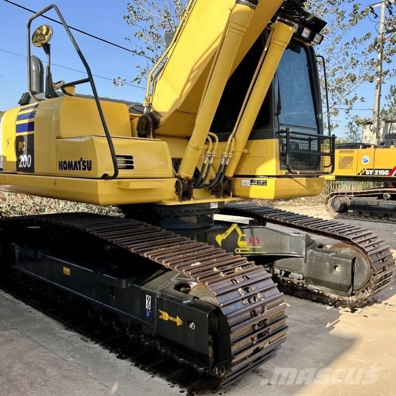Komatsu PC 200-8 Lánctalpas kotrók