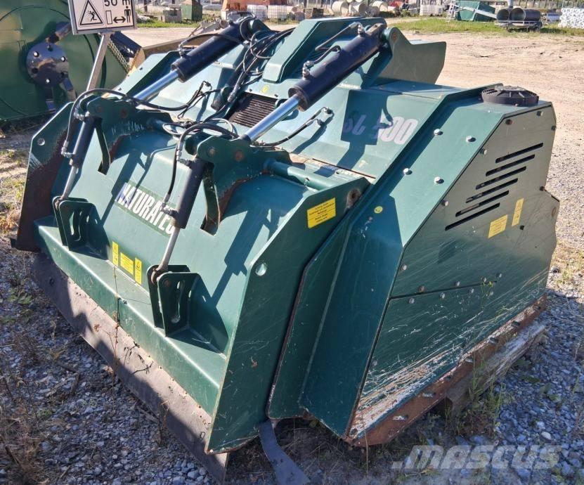  NATURATEC SC 800 Erdészet - Egyebek