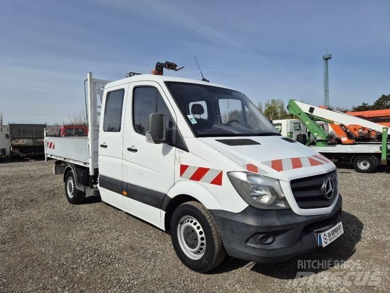 Mercedes-Benz Tipper Billenő teherautók