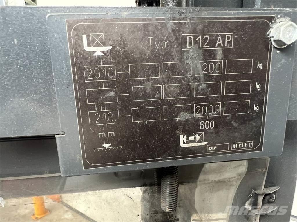Linde D12 AP Gyalogkíséretű targonca