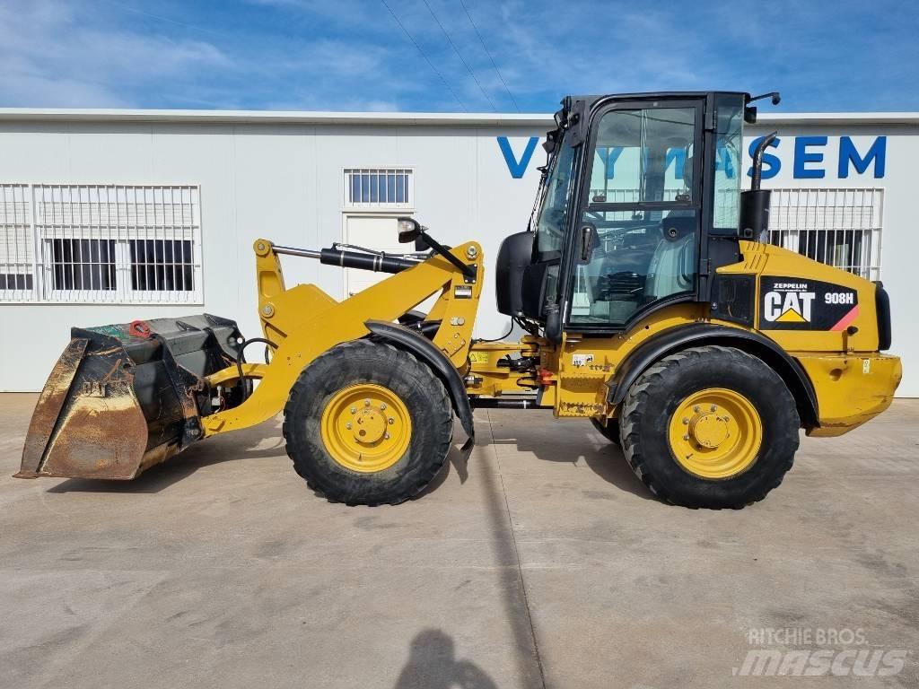 CAT 908 H Gumikerekes homlokrakodók